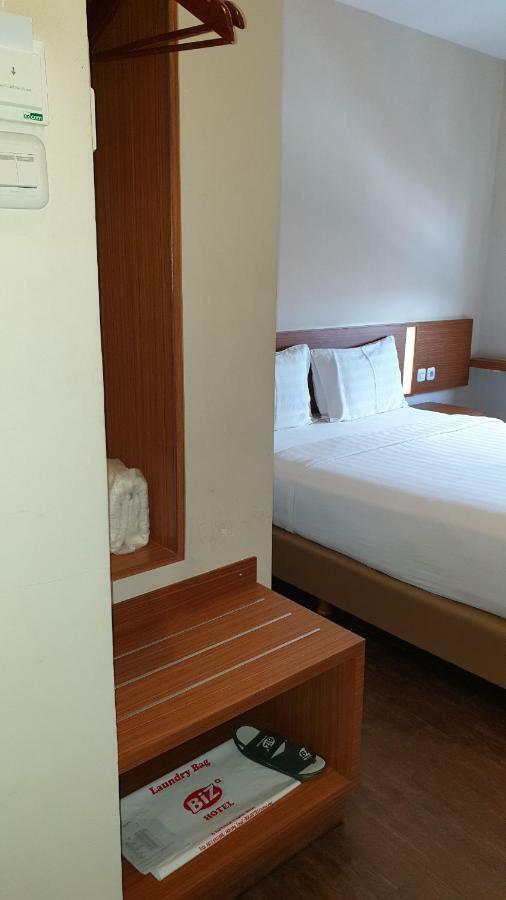Biz Hotel City Center Ambon Exterior photo